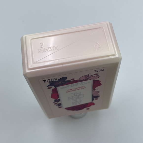 NEW L'Occitane En Provence ARLESIENNE BEAUTY MILK Perfumed Body Lotion 250ml - Picture 5 of 5